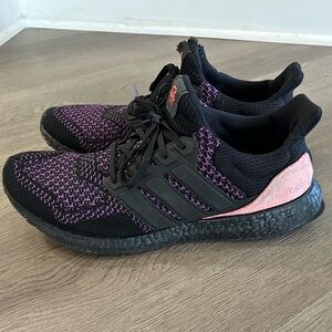 Adidas Ultraboost - Size 10.5